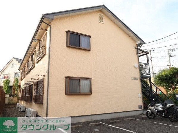 シャインヒルの物件外観写真